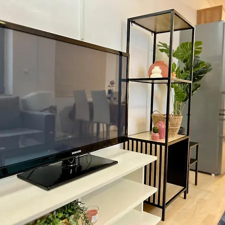 Adm Peaceful In Center- Wifi, Coffee, Ac *