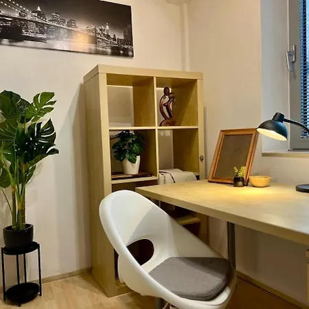 Apartment Adm Peaceful In Center- Wifi, Coffee, Ac Bratislava