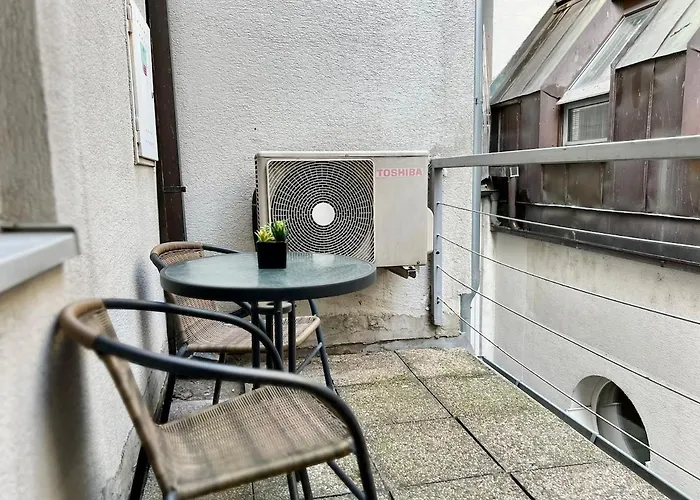 Adm Peaceful In Center- Wifi, Coffee, Ac