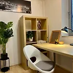 Apartmán Adm Peaceful In Center- Wifi, Coffee, Ac Bratislava