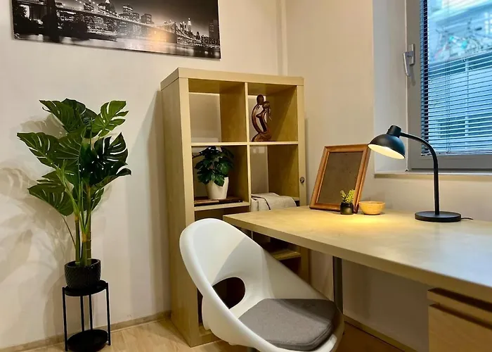 Apartmán Adm Peaceful In Center- Wifi, Coffee, Ac Bratislava